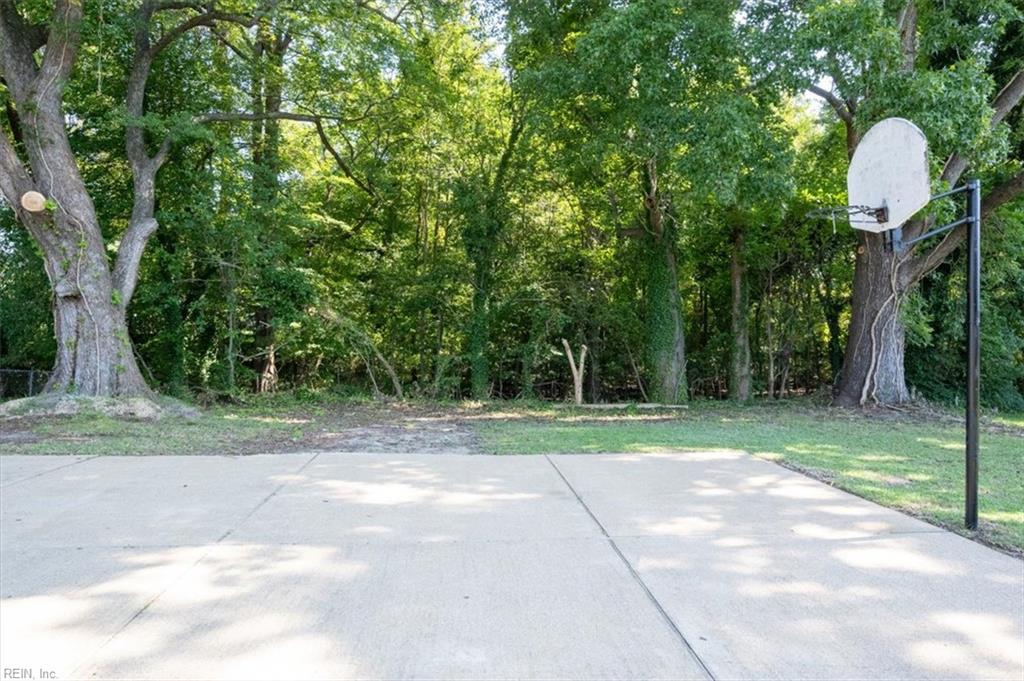 1114 Micott Dr Property Photo 19
