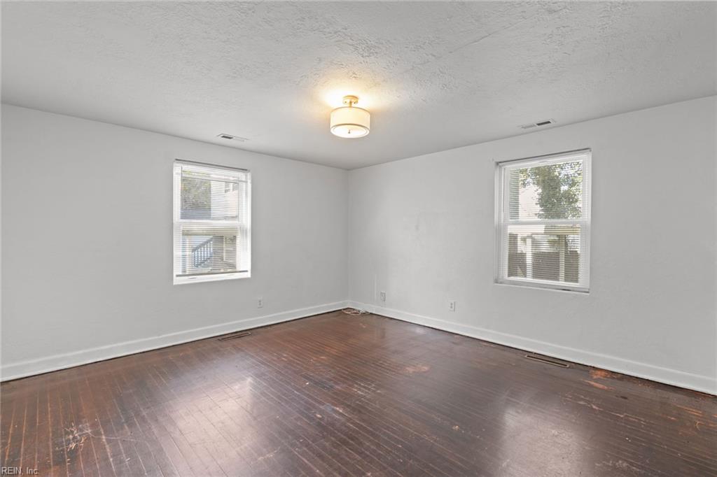 1510 Parker Ave Property Photo 14
