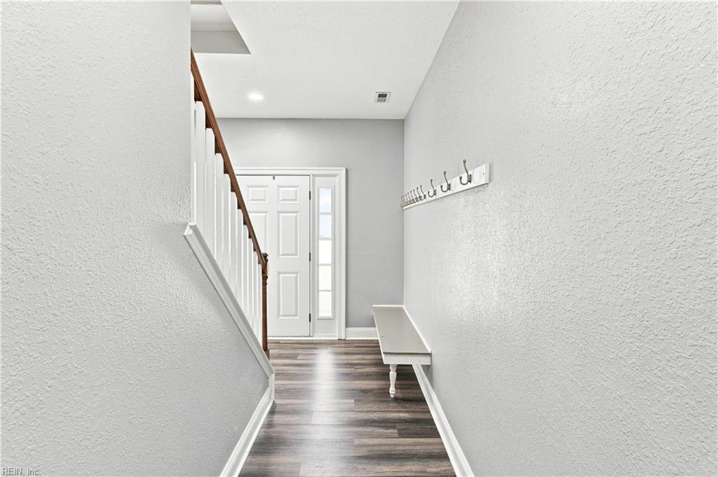 568 Waters Rd Property Photo 18