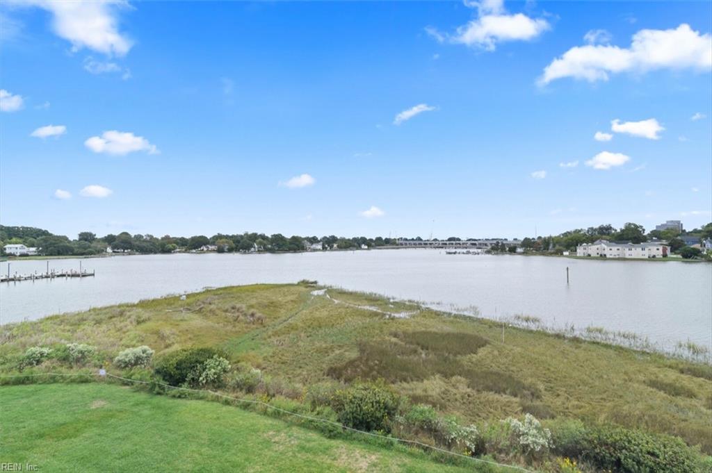 223 Island Cove Ct Property Photo 20