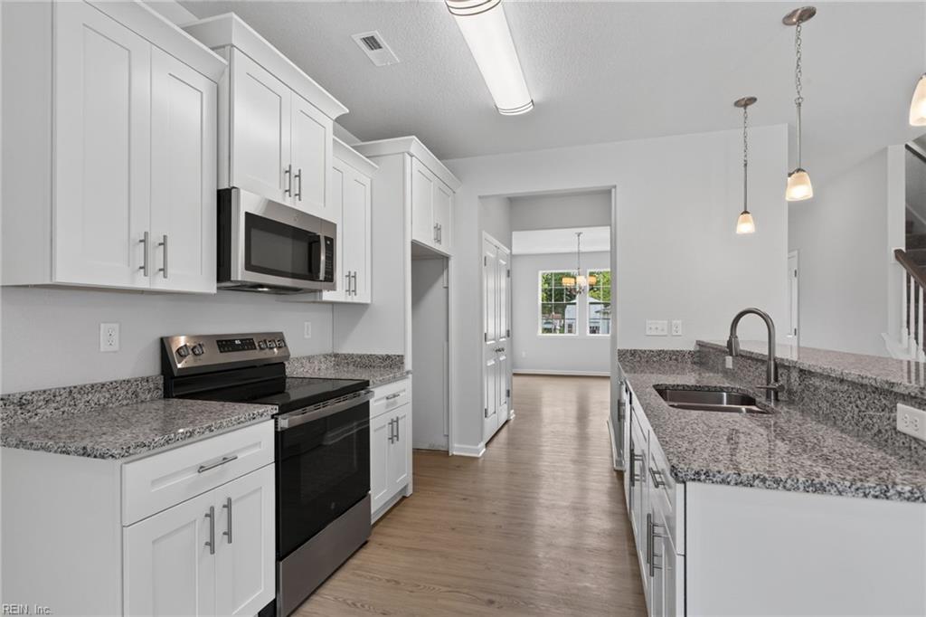 1412 Sherbrooke Rd Property Photo 8