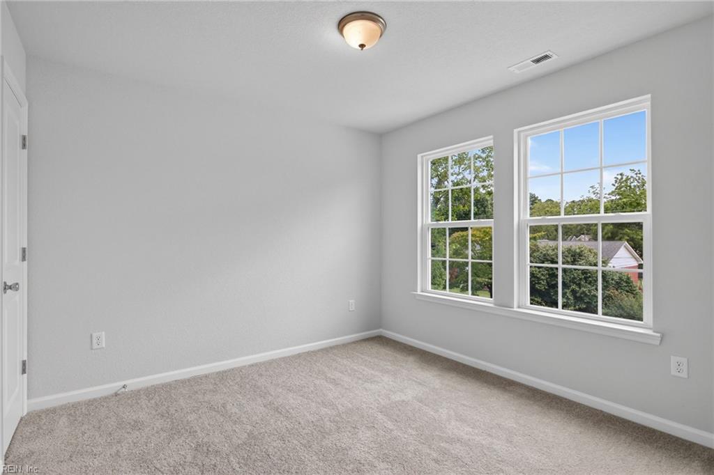 1412 Sherbrooke Rd Property Photo 12