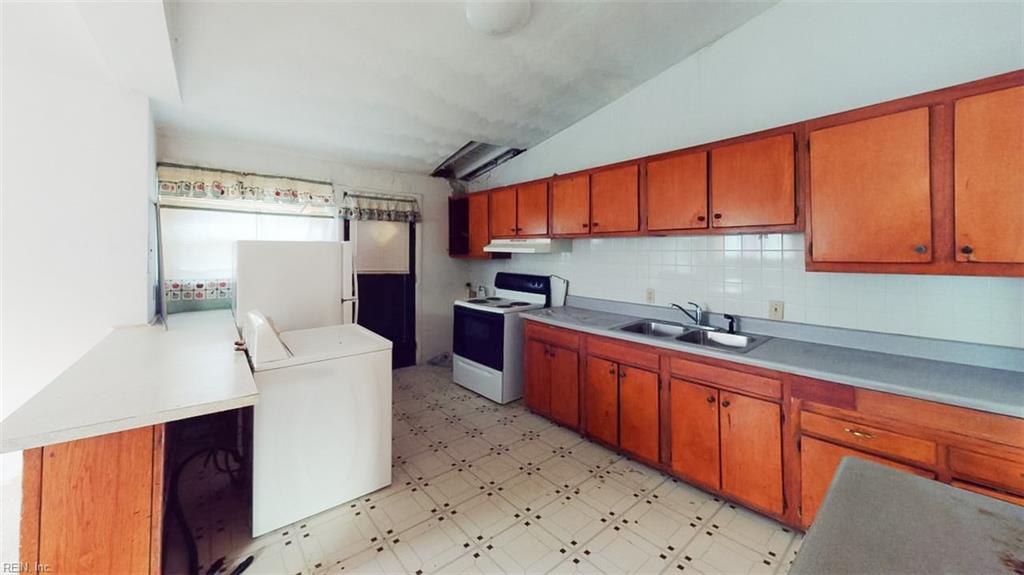 300 Pepper Mill Ct Property Photo 20