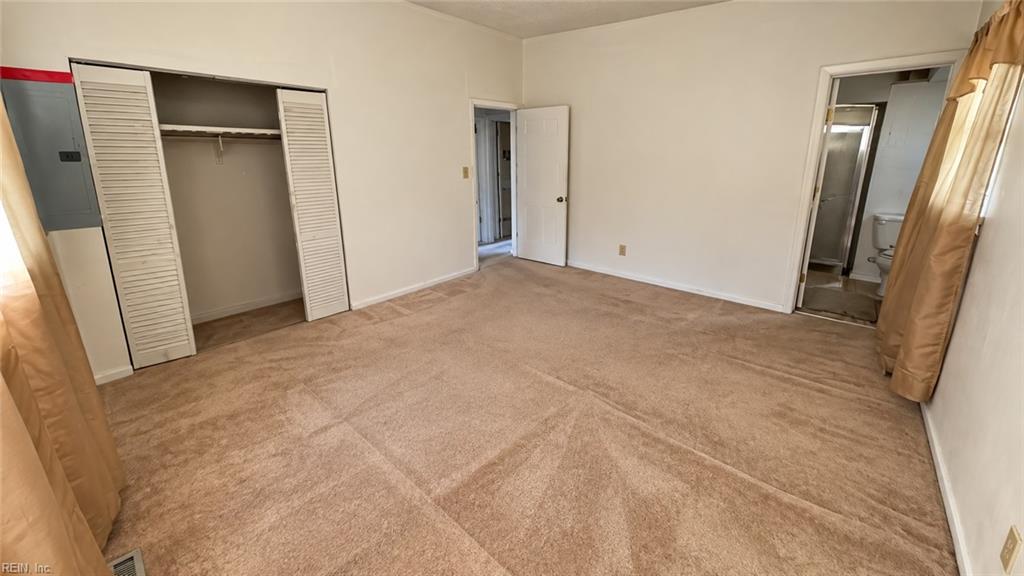 300 Pepper Mill Ct Property Photo 29