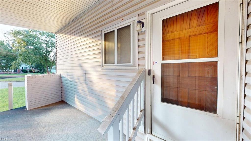 300 Pepper Mill Ct Property Photo 34