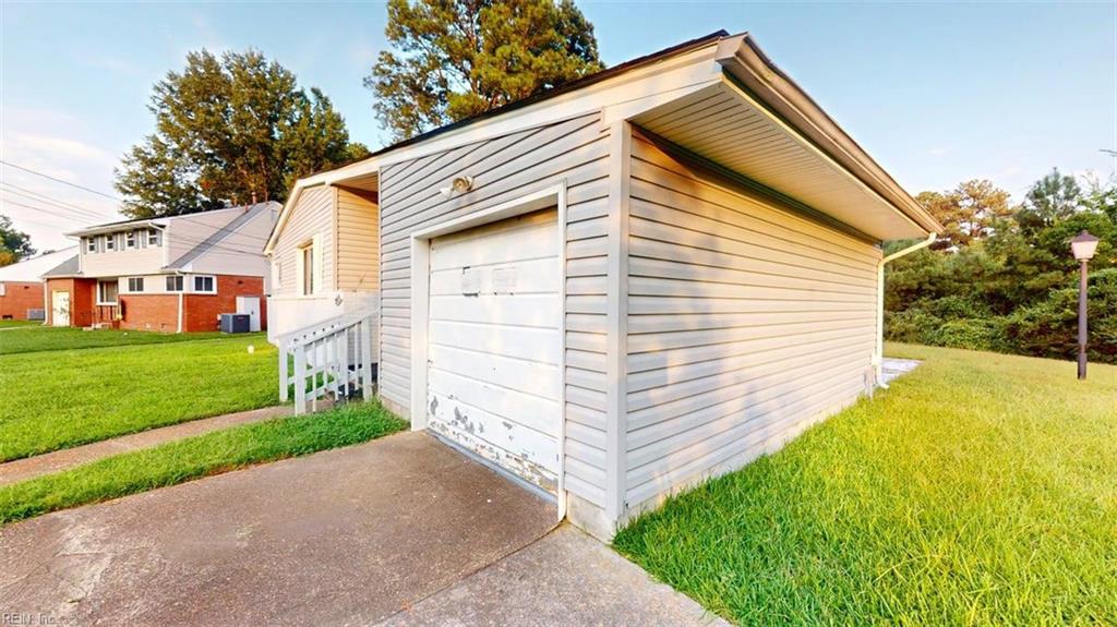 300 Pepper Mill Ct Property Photo 36