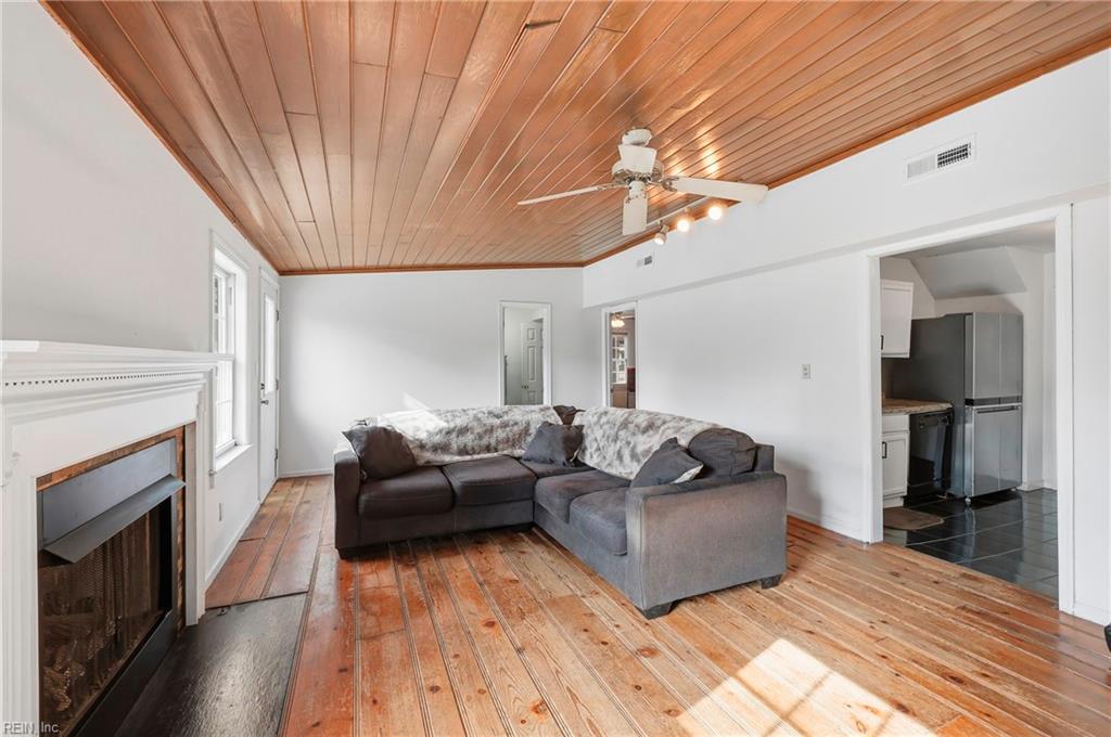 14 Connor Pl Property Photo 18