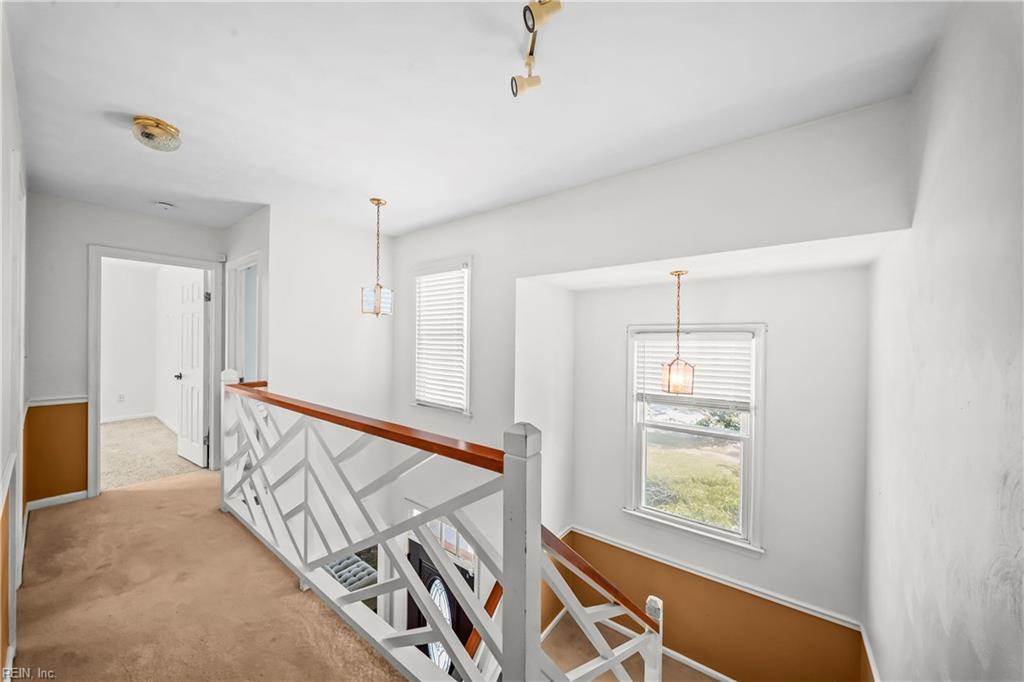 1489 Round Hill Dr Property Photo 25