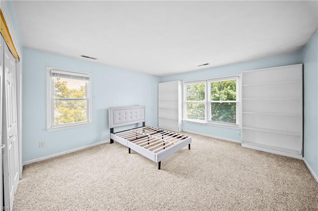 1489 Round Hill Dr Property Photo 31