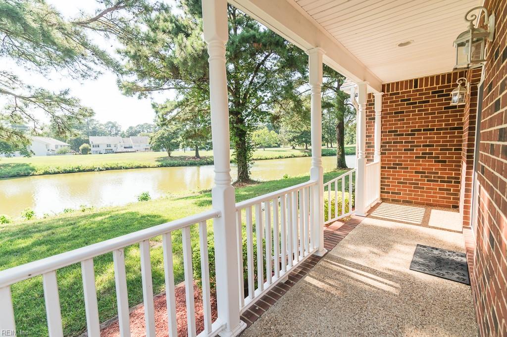 703 S Lismore Ct Property Photo 4
