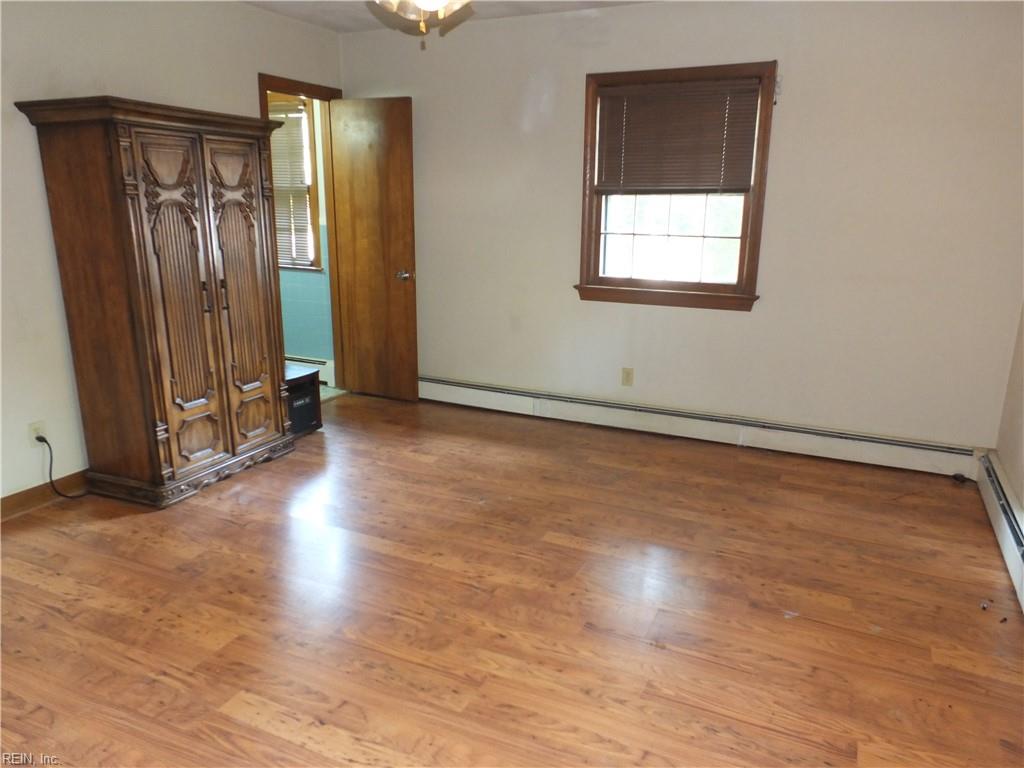6138 Ivor Ave Property Photo 11