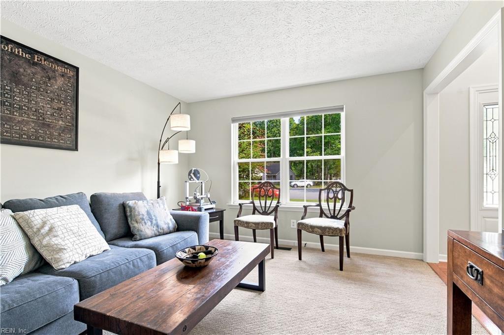437 Evergreen Way Property Photo 10