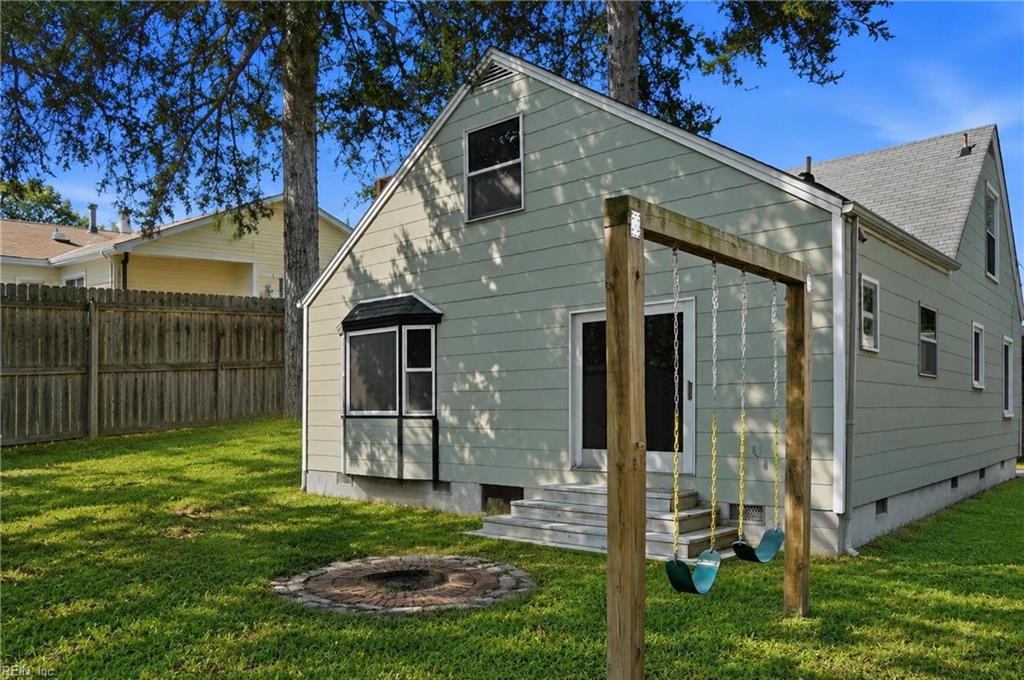 8914 Devon St Property Photo 26
