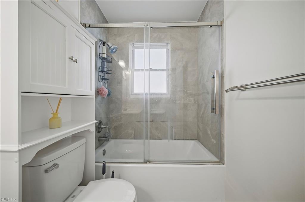 421 Duplin St Property Photo 21