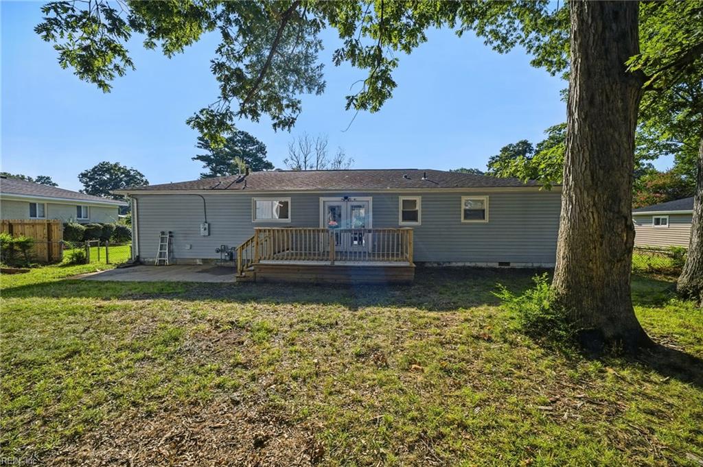 421 Duplin St Property Photo 28