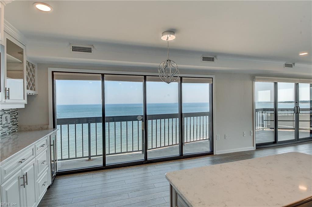 2830 Shore Dr Property Photo 17