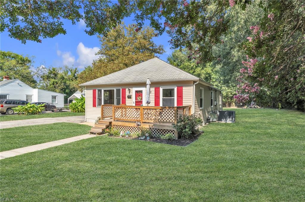 607 Warwickshire Ct Property Photo 35