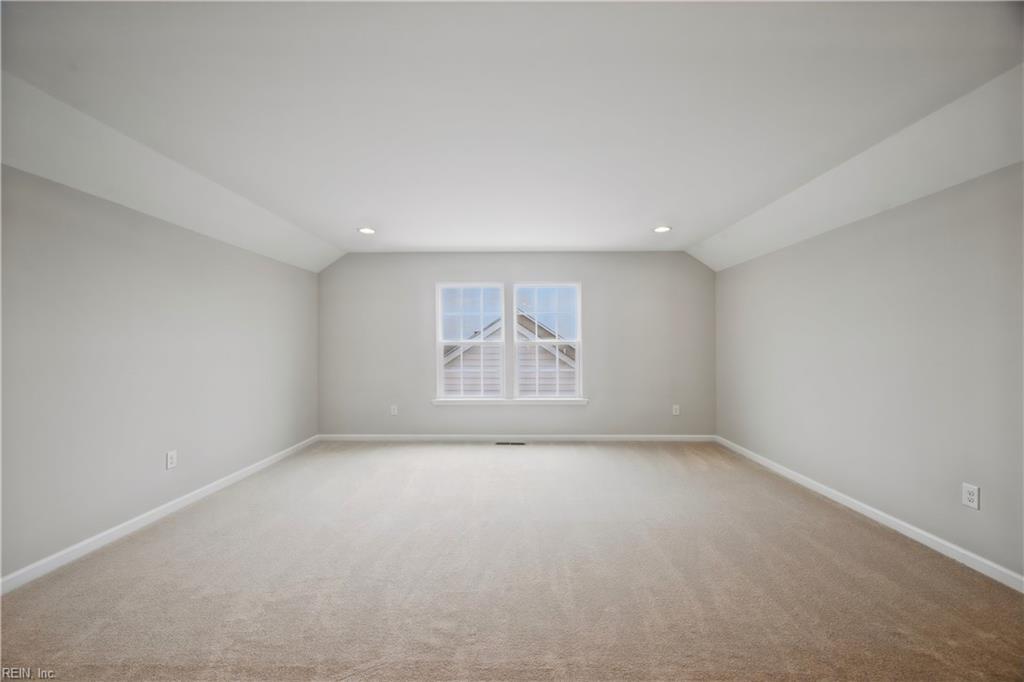 118 Oak Hill Ln Property Photo 23