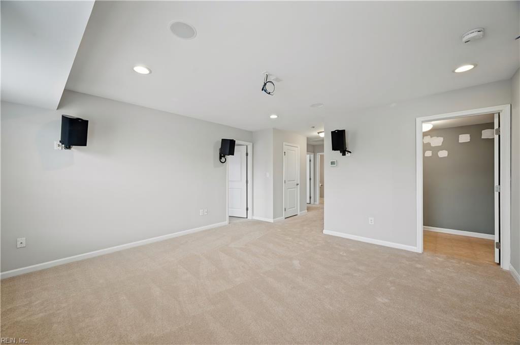 118 Oak Hill Ln Property Photo 27