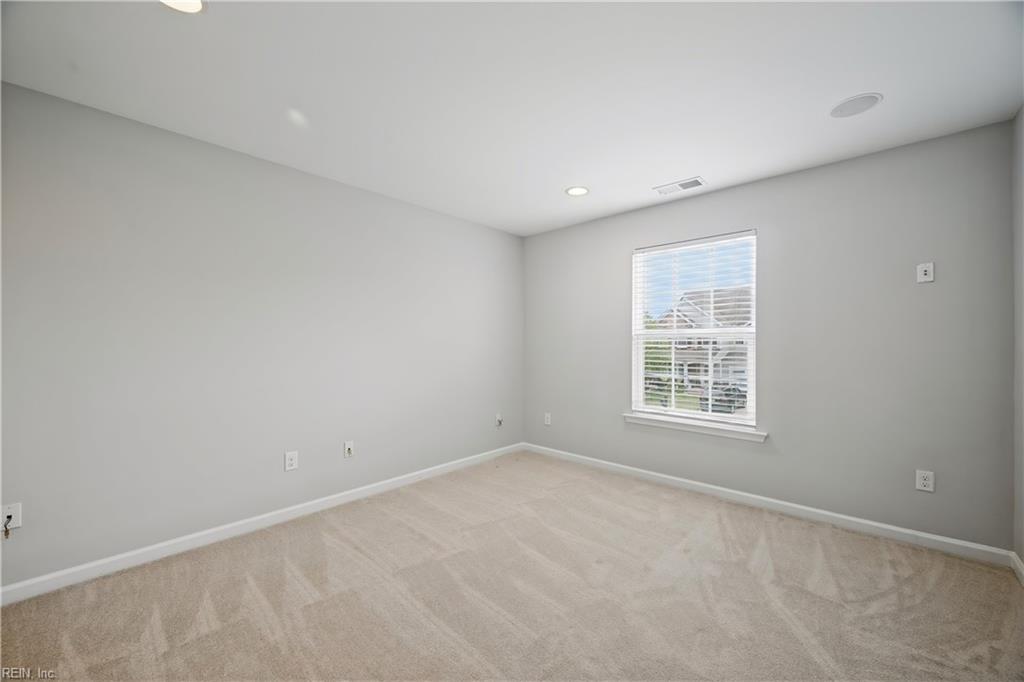 118 Oak Hill Ln Property Photo 28