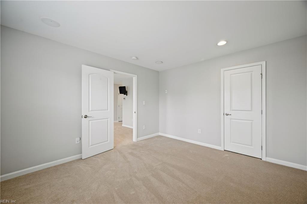 118 Oak Hill Ln Property Photo 29