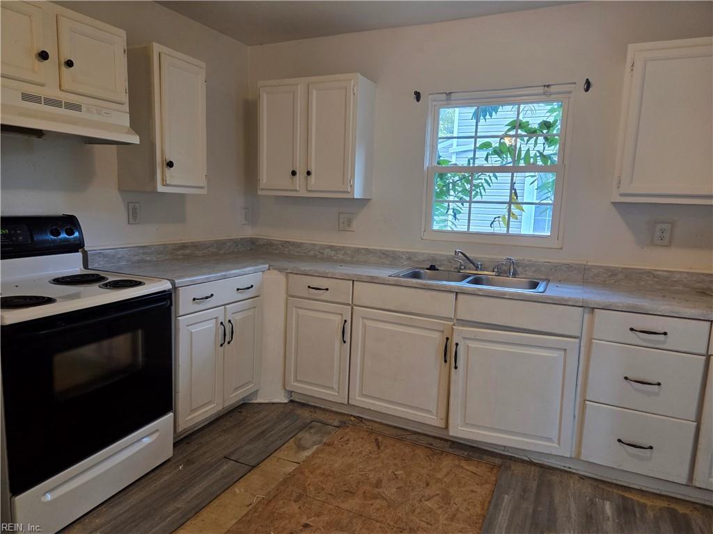 7 Barney Pl Property Photo 3