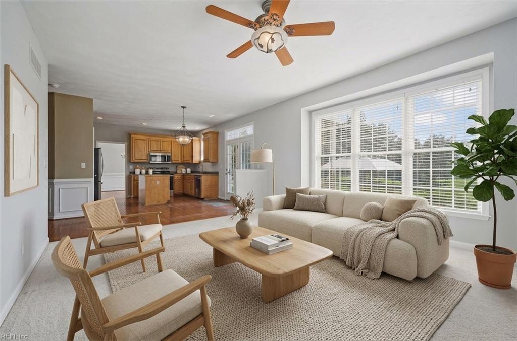 23083 Harbor Towne Dr Property Photo 5
