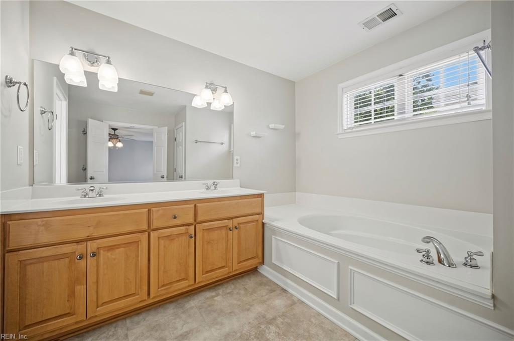 23083 Harbor Towne Dr Property Photo 21