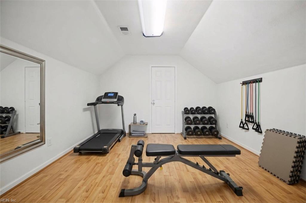 23083 Harbor Towne Dr Property Photo 31