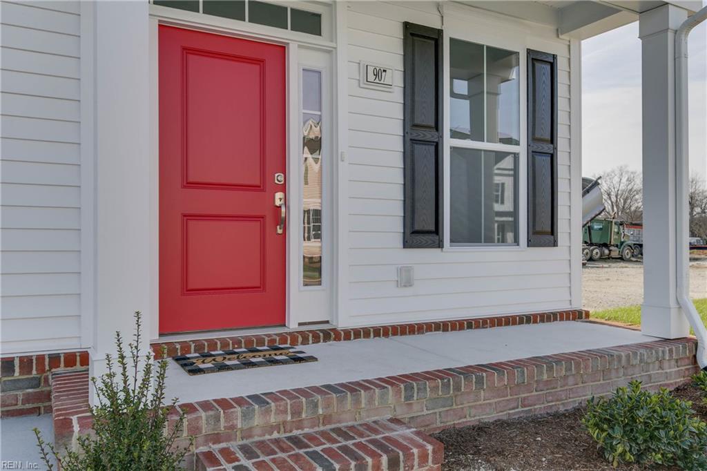 Mm Carter (5 Bed) Property Photo 2