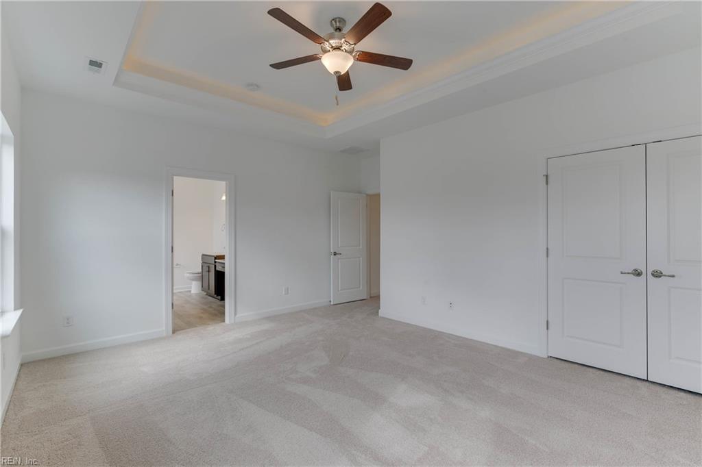 Mm Carter (5 Bed) Property Photo 14