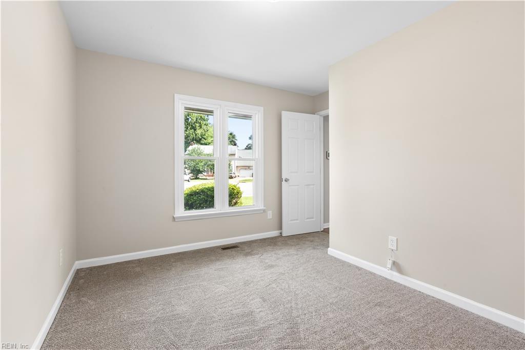 20 Rhoda Ct Property Photo 10