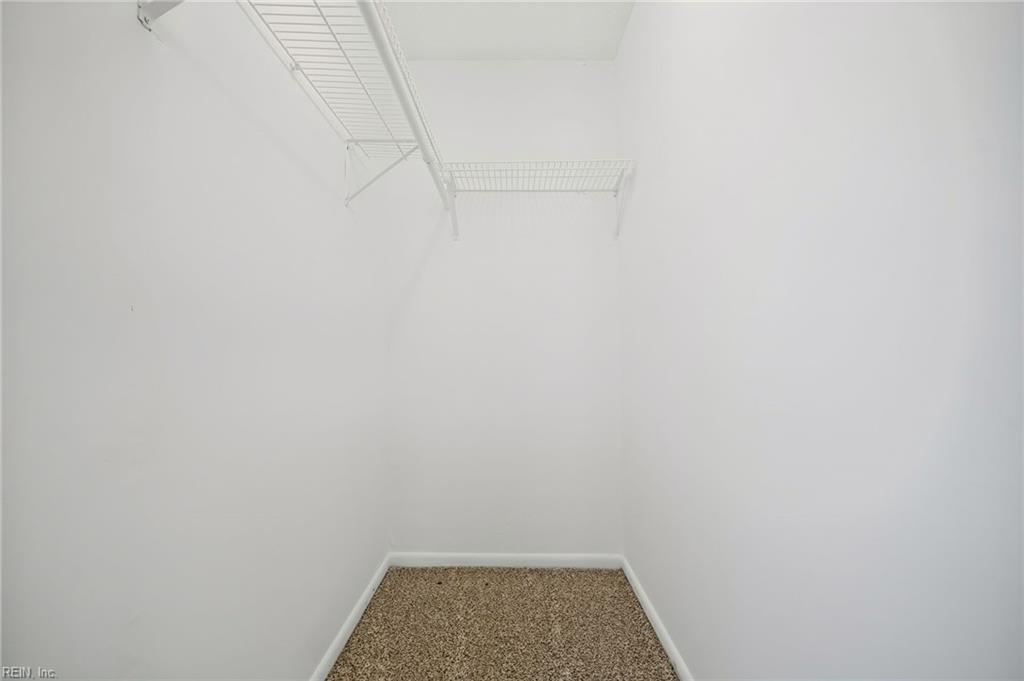 9510 13th Bay St Property Photo 14