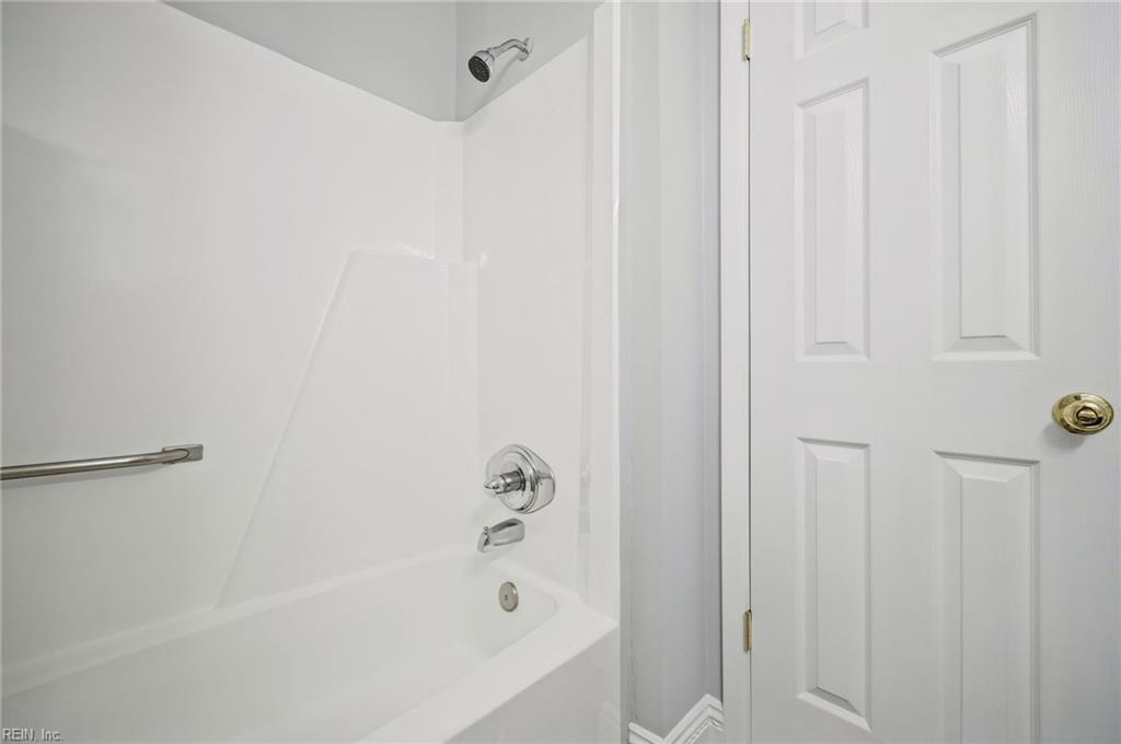9510 13th Bay St Property Photo 17