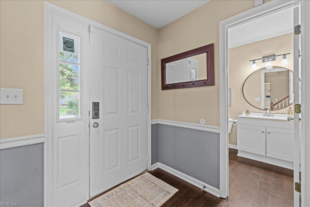 505 Sandy Hill Way Property Photo 4