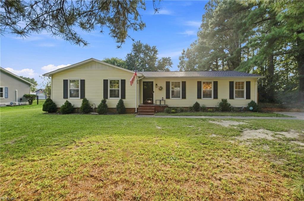 1610 Colonial AVE Property Photo 1