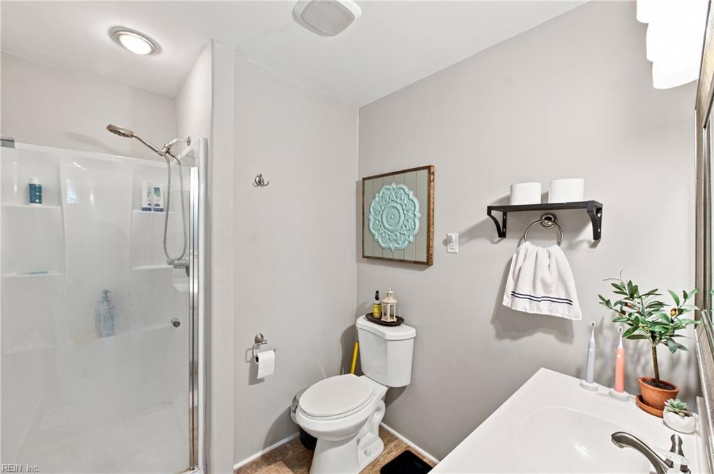 1610 Colonial Ave Property Photo 23