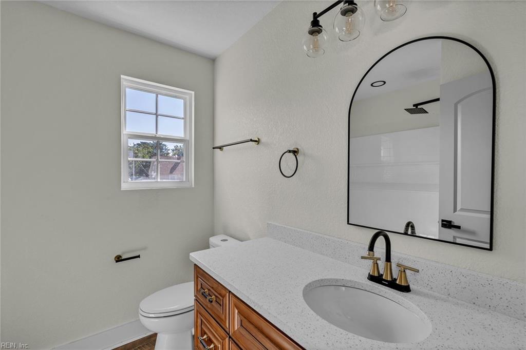 402 Bullock St Property Photo 22