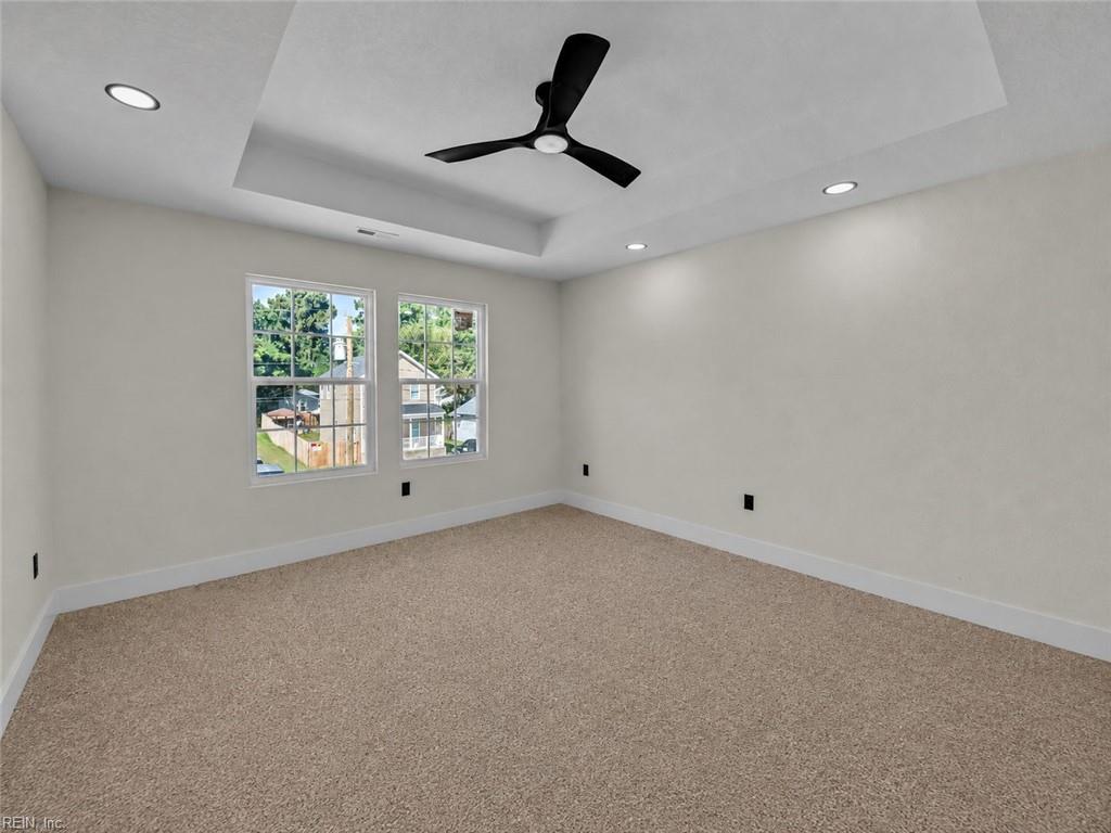 402 Bullock St Property Photo 36