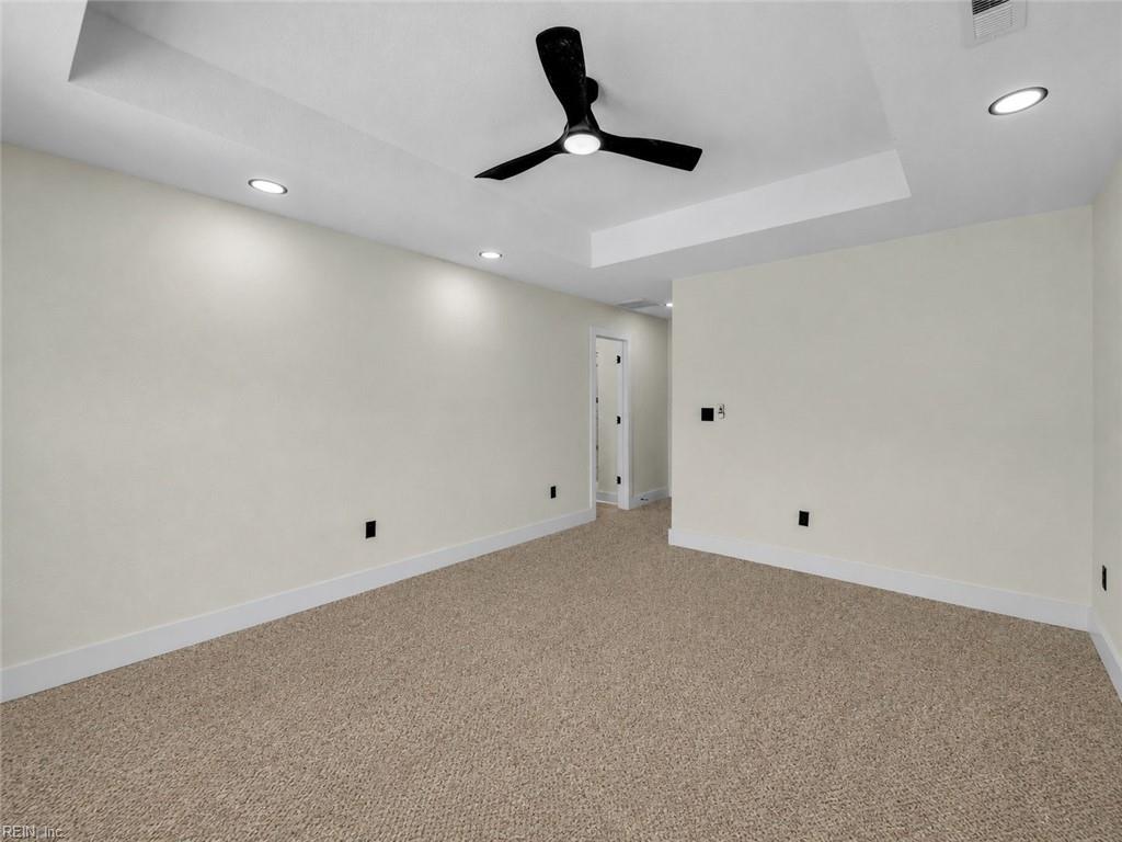 402 Bullock St Property Photo 44