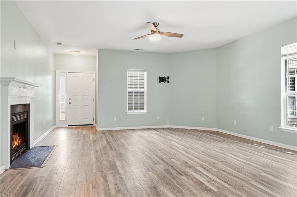 4950 Cypress Point Cir Property Photo 7