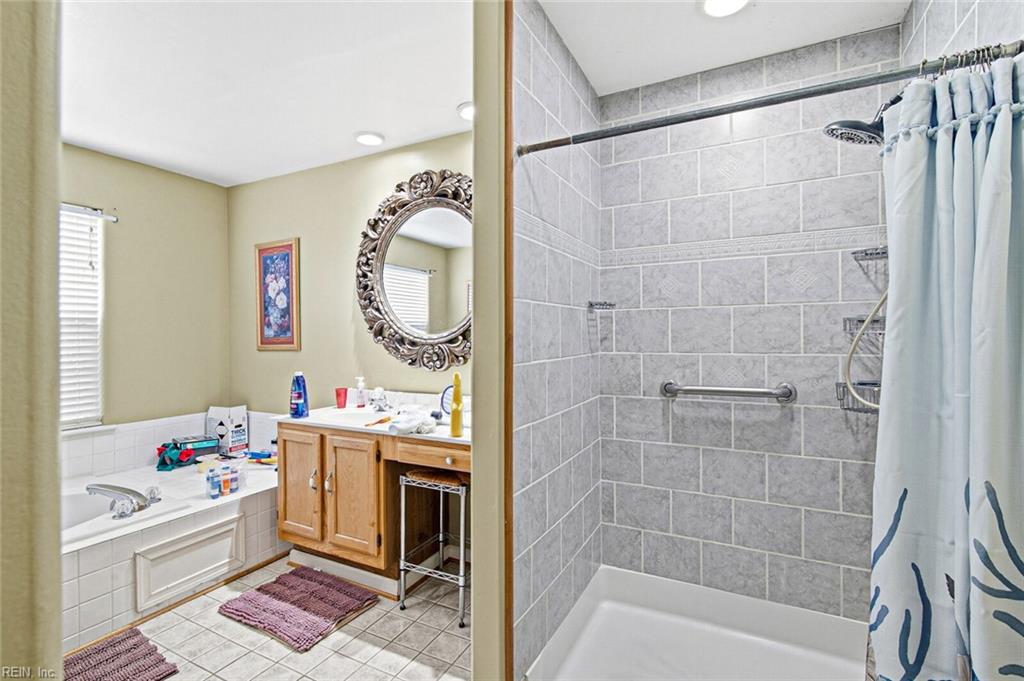 945 Foxboro Dr Property Photo 25