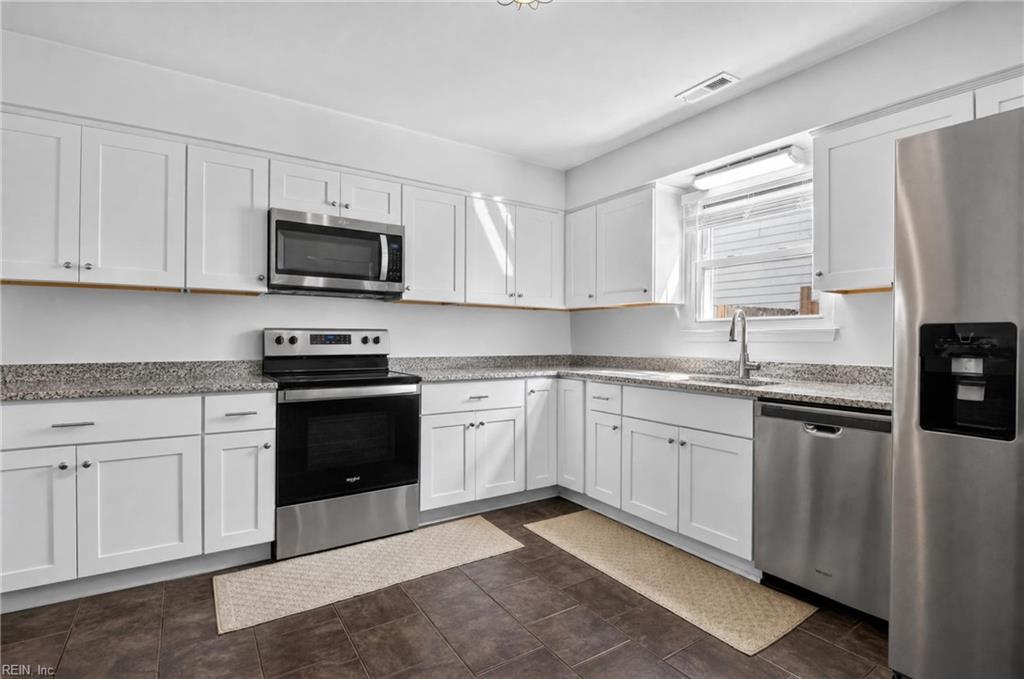 997 Culver Ln Property Photo 15