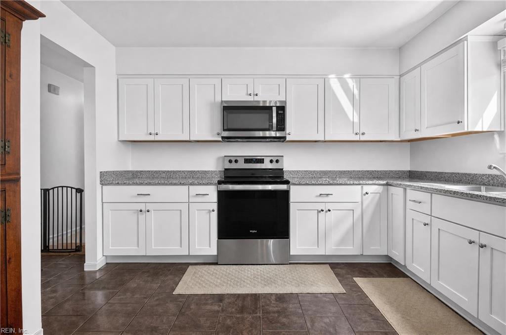 997 Culver Ln Property Photo 16