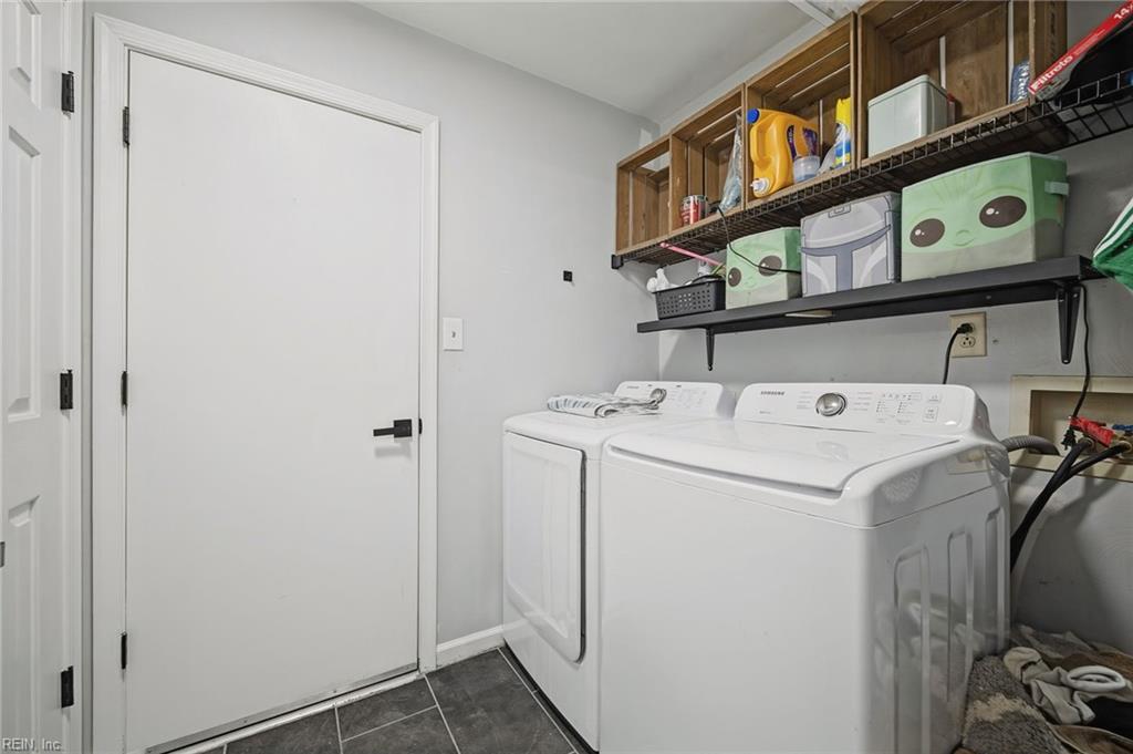 2305 Andre Ct Property Photo 38