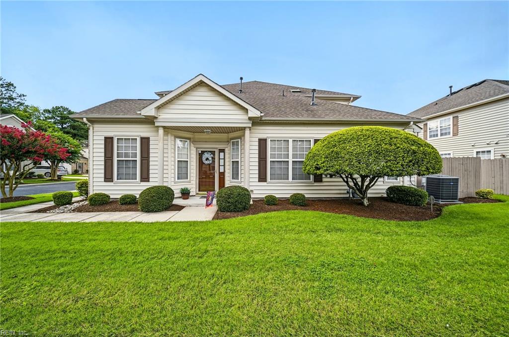 1717 Springs Edge Ct Property Photo 1