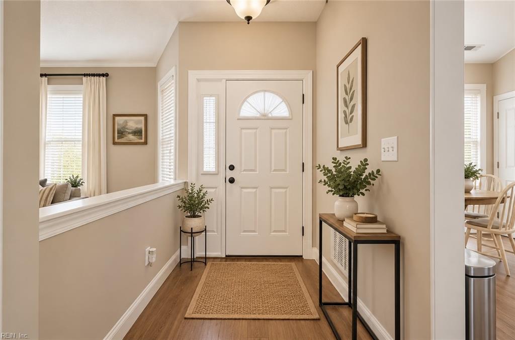 1717 Springs Edge Ct Property Photo 8