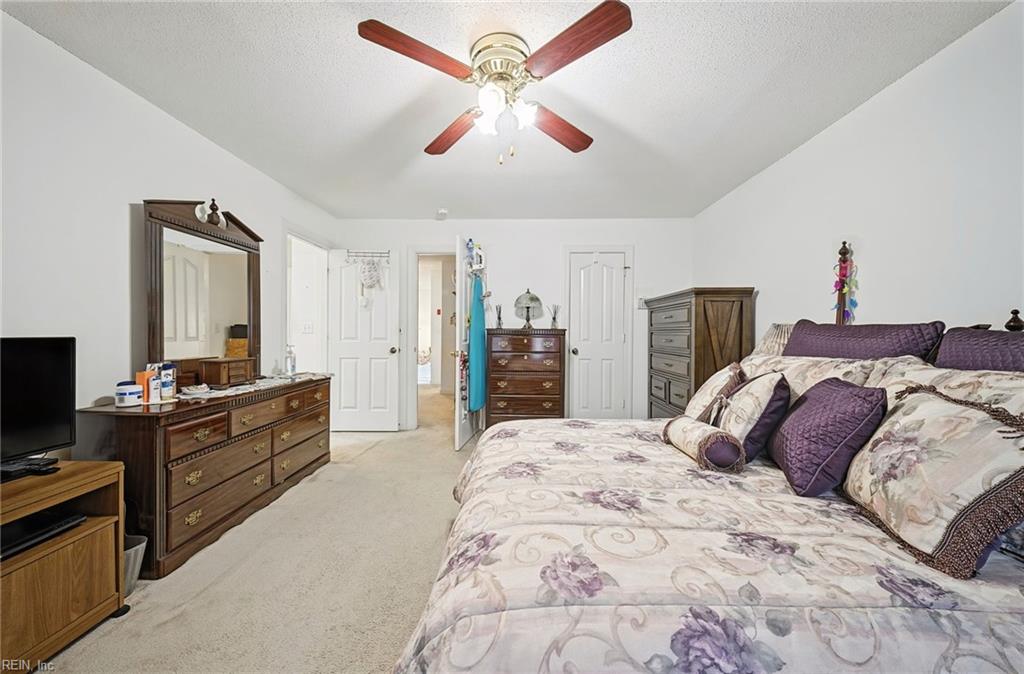 1717 Springs Edge Ct Property Photo 28