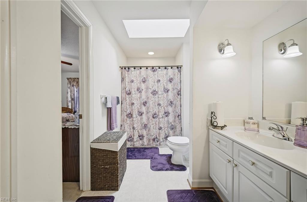1717 Springs Edge Ct Property Photo 35