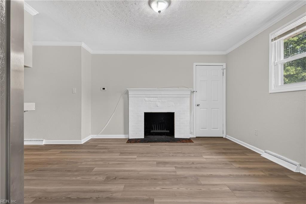 1535 Lyons Ave Property Photo 9